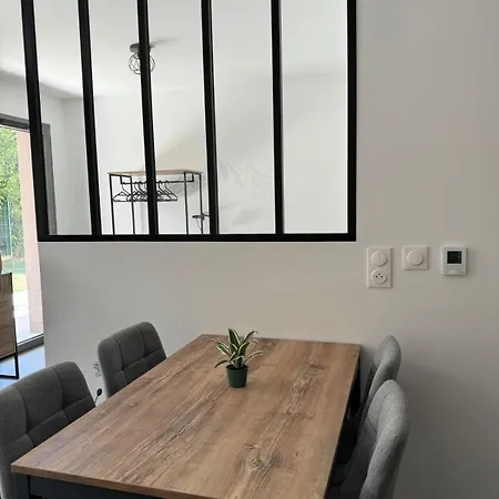 30 M2 2 A 4 Personnes * Saint-Pierre-en-Faucigny